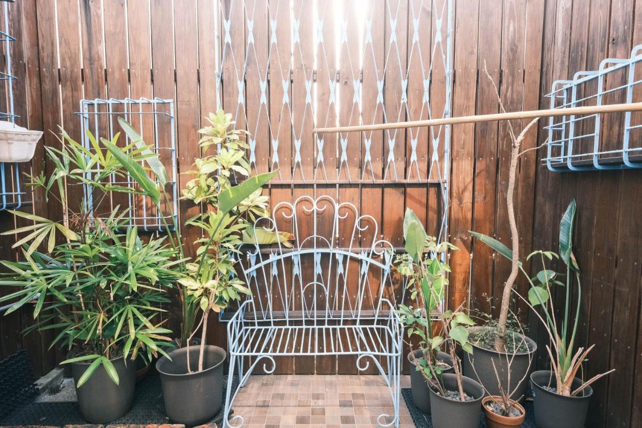 טאינאן South Gate Home Stay מראה חיצוני תמונה
